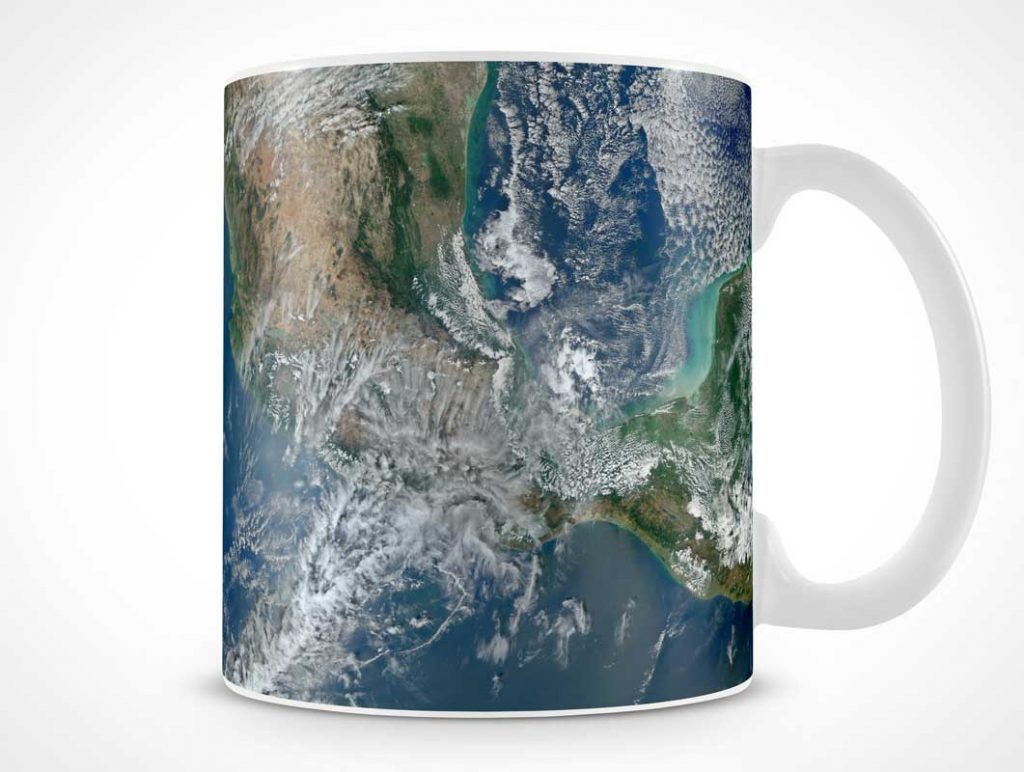 Free Ceramic Mug With Handle PSD Mockup