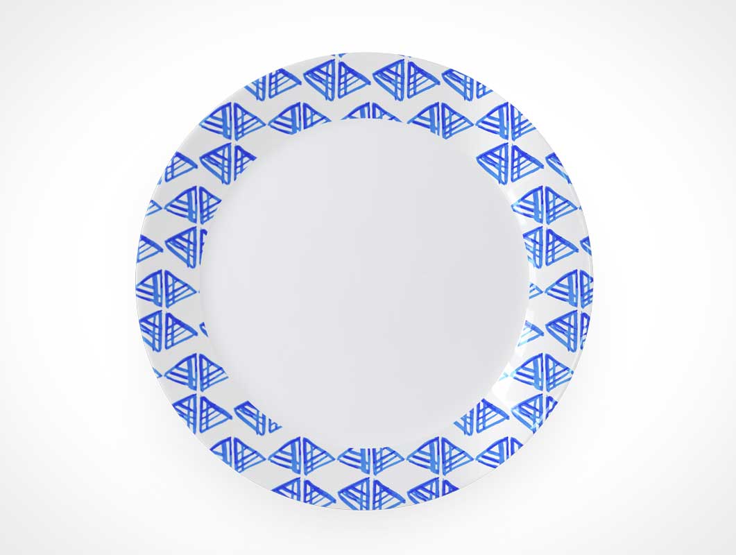 Free Ceramic Raised Rim Dish Plate PSD Mockup